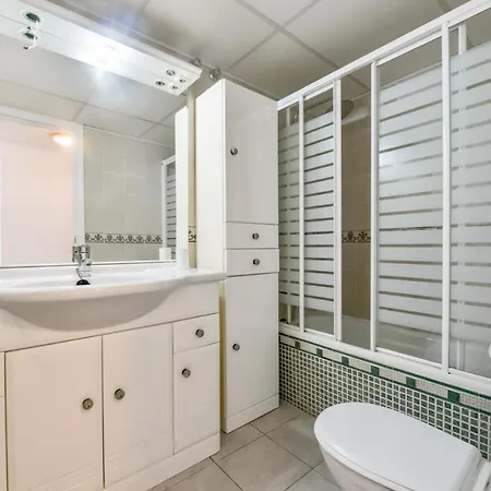 Apolo16 Appartement *